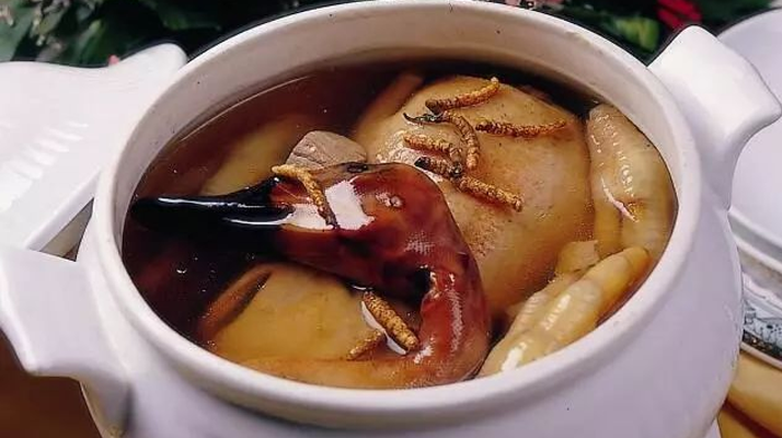 冬虫夏草一克多少钱 